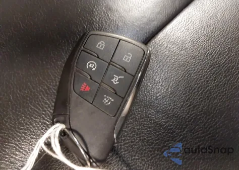 2021 Chevrolet Suburban 4Wd Z71 from USA, damaged, VIN 1GNSKDKD3MR140935